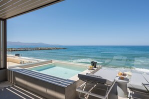Beachcomber Suite - Beachfront with Private Pool | Eigener Pool