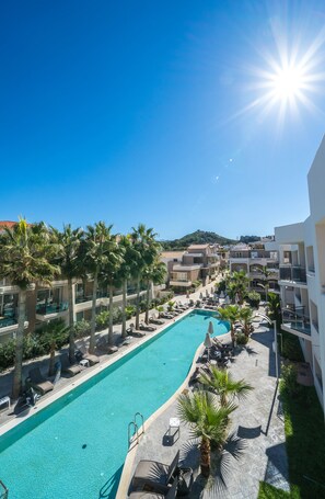 Fachada de la propiedad