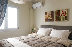 1 chambre, fer et planche à repasser, Wi-Fi, literie fournie