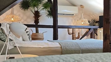Deluxe Studio, Terrace (Open Space Studio 5) | Extra beds