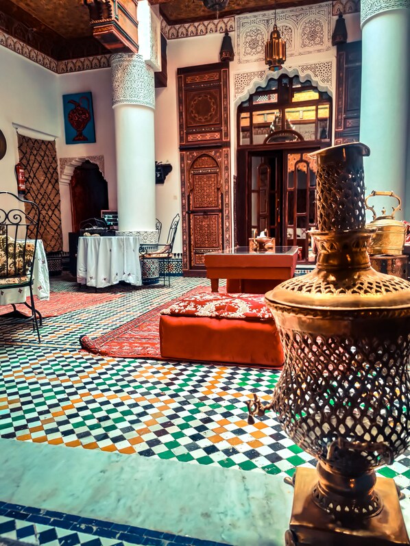 شرفة/رواق