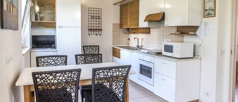 Réfrigérateur, four