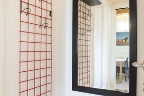 Interior - N012 - Numana, new two-room apartment with air conditioning (Sirolo)