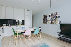 Apartment, Courtyard View | Private kitchen