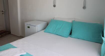 Saranda Beach Pansiyon