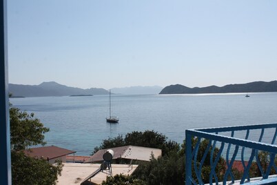 Saranda Beach Pansiyon