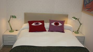 In-room safe, desk, free WiFi, bed sheets