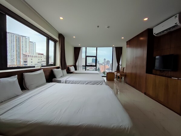 Family Room, Ocean View
