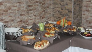 Petit déjeuner buffet compris tous les jours