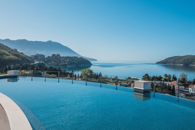 Iberostar Waves Slavija