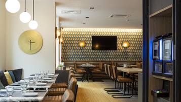 Daily buffet breakfast (EUR 15 per person)