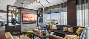 Woodmont Triangle| Pet-friendly 1BR | nr Glen Echo Park