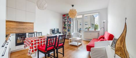 Appartamento (12 – 3 Maja 19) | Angolo cottura privato | Frigorifero, piano cottura, bollitore elettrico