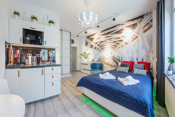 开间 (39/53) | 笔记本电脑工作区、熨斗/熨衣板、免费 WiFi、床单