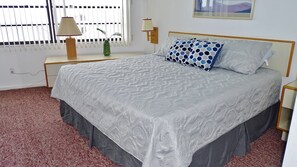 2 chambres, fer et planche Ă repasser, Wi-Fi, draps fournis