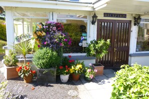 Front of property - The Manian (Kilgetty)