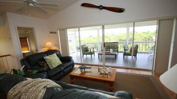 Televisión y estación para reproductor de MP3