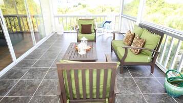 4 bedrooms, free WiFi