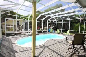 Outdoor pool - 166 - La Brisa (Captiva)