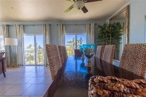 In-room dining - 169-key Lime Time (Captiva)