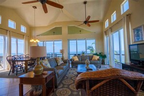 TV - 174-the Green Flash (Captiva)