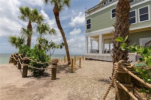 On the beach - 174-the Green Flash (Captiva)