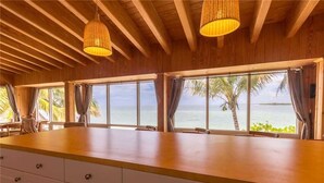 Coffee/tea maker, fridge, microwave, stovetop - 178 - Casa Paradiso (Captiva)