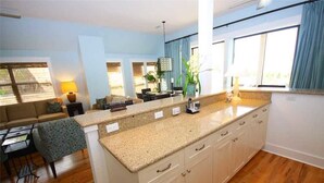 Interior - 214-skylark (Captiva)