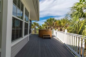 Property grounds - 242 - Beach Daze (Captiva)