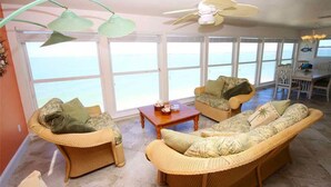 TV - 268 - Windows on the Water (Captiva)