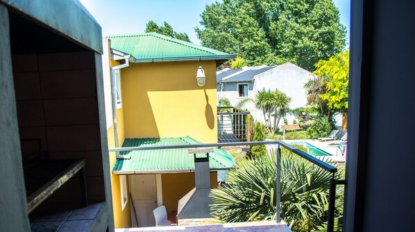  จูเนียร์เคบิน, 1 ห้องนอน | ลานระเบียง/นอกชาน