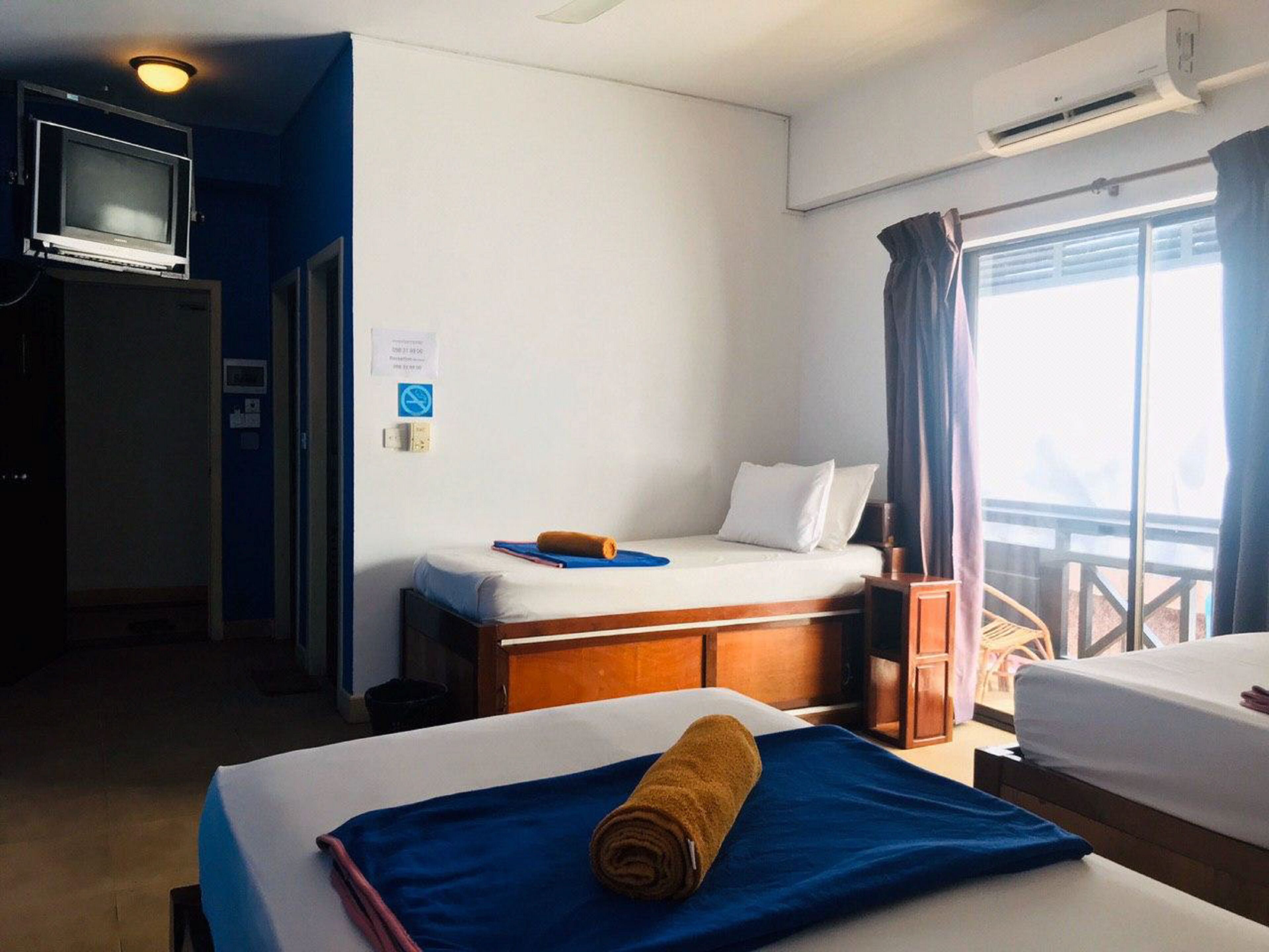 In-room safe, desk, soundproofing, free WiFi