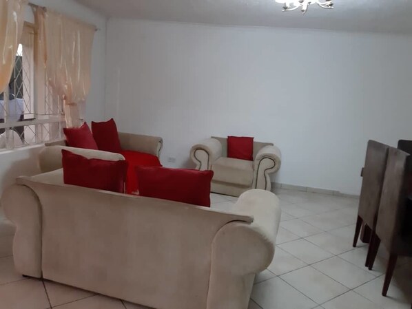 Casa, 3 camere da letto | Soggiorno | TV a schermo piatto