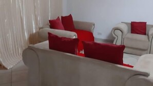 Living area - Luxurious Holiday Home (Harare)