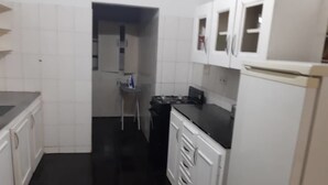 Private kitchen - Luxurious Holiday Home (Harare)