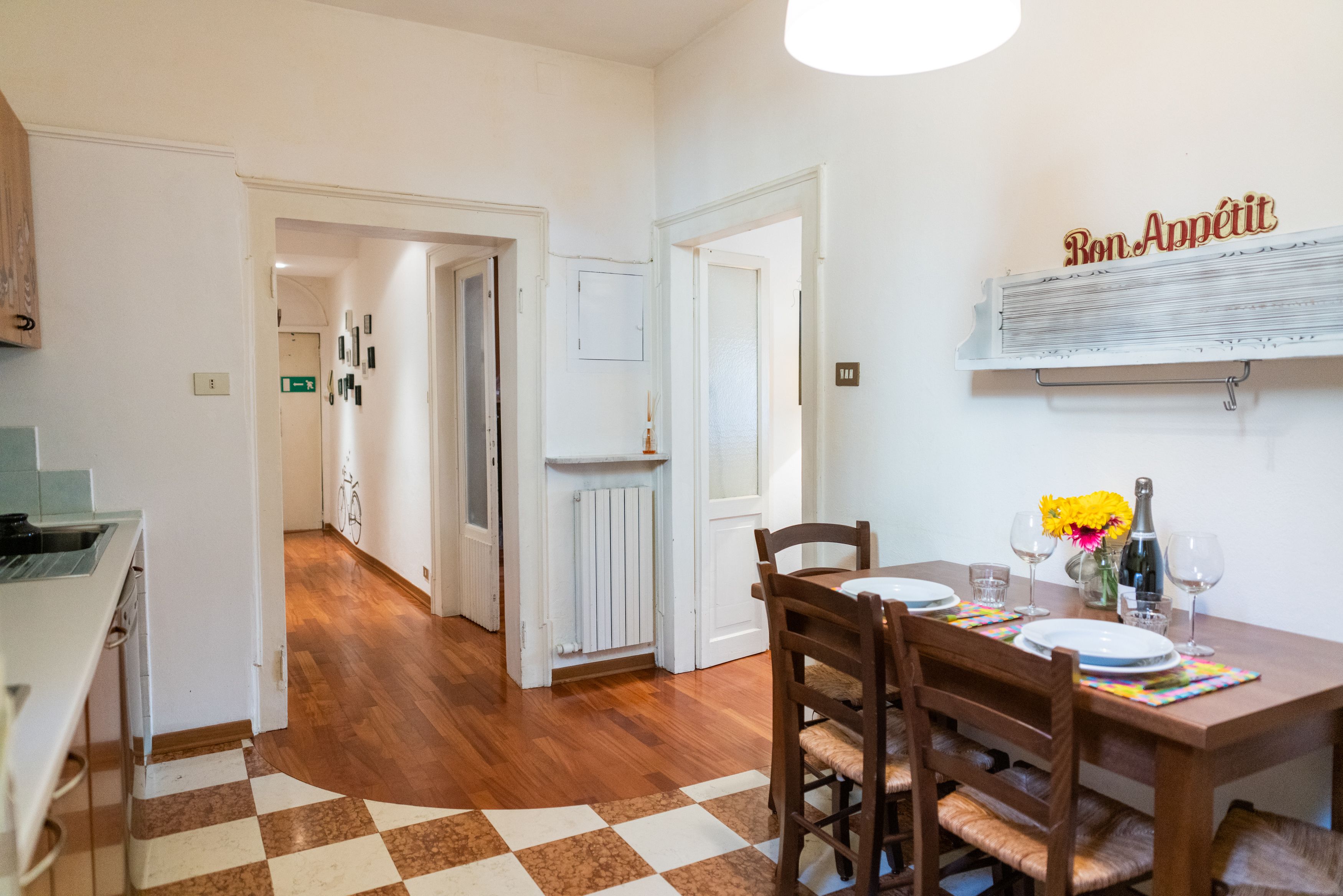 Familienapartment, 1 Schlafzimmer | Wohnzimmer | Fernseher