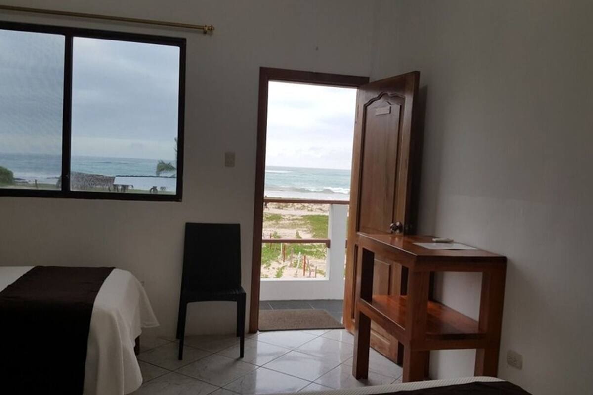 1 bedroom, premium bedding, in-room safe, desk