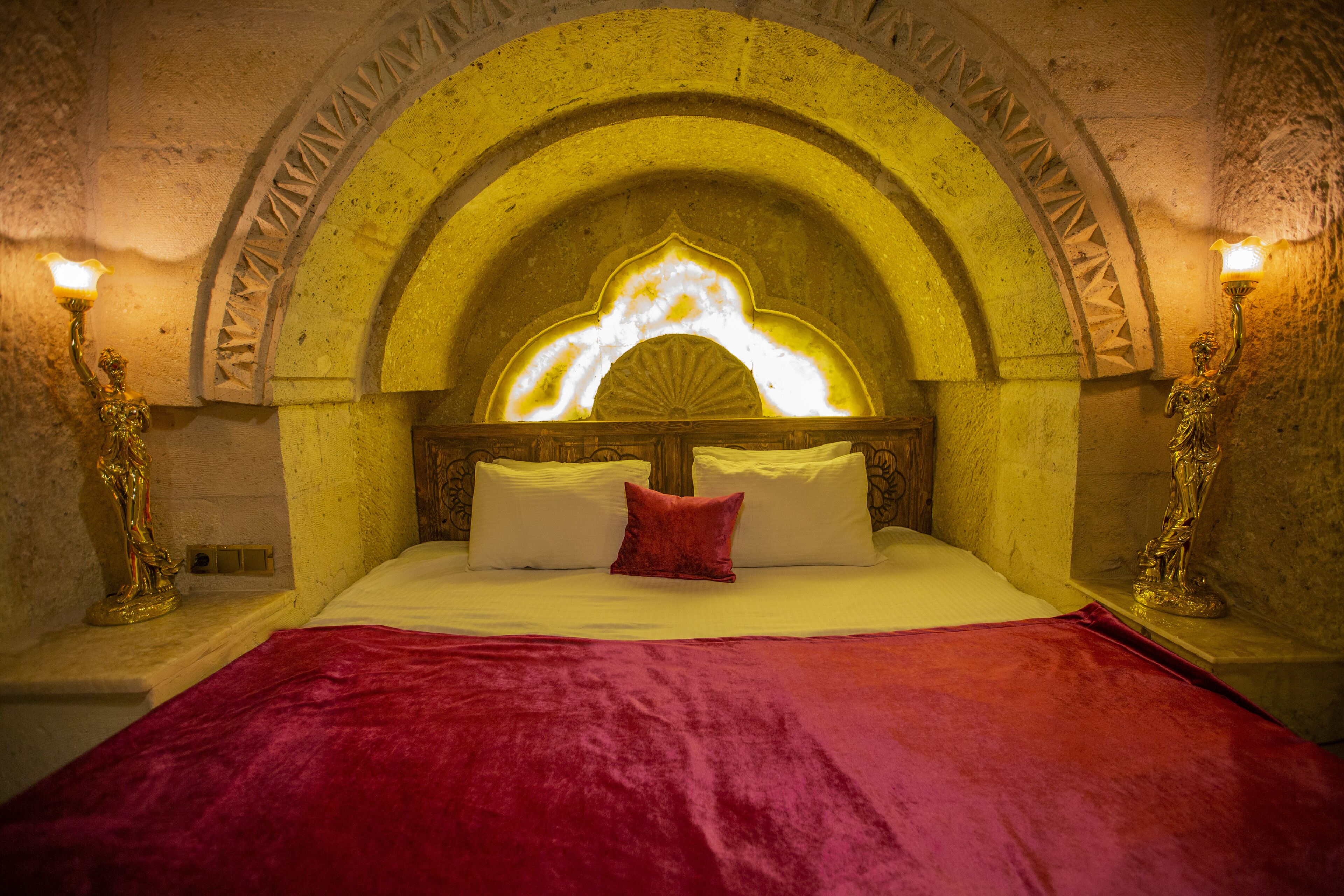 cave suite | 1 bedroom, minibar, soundproofing, free wifi