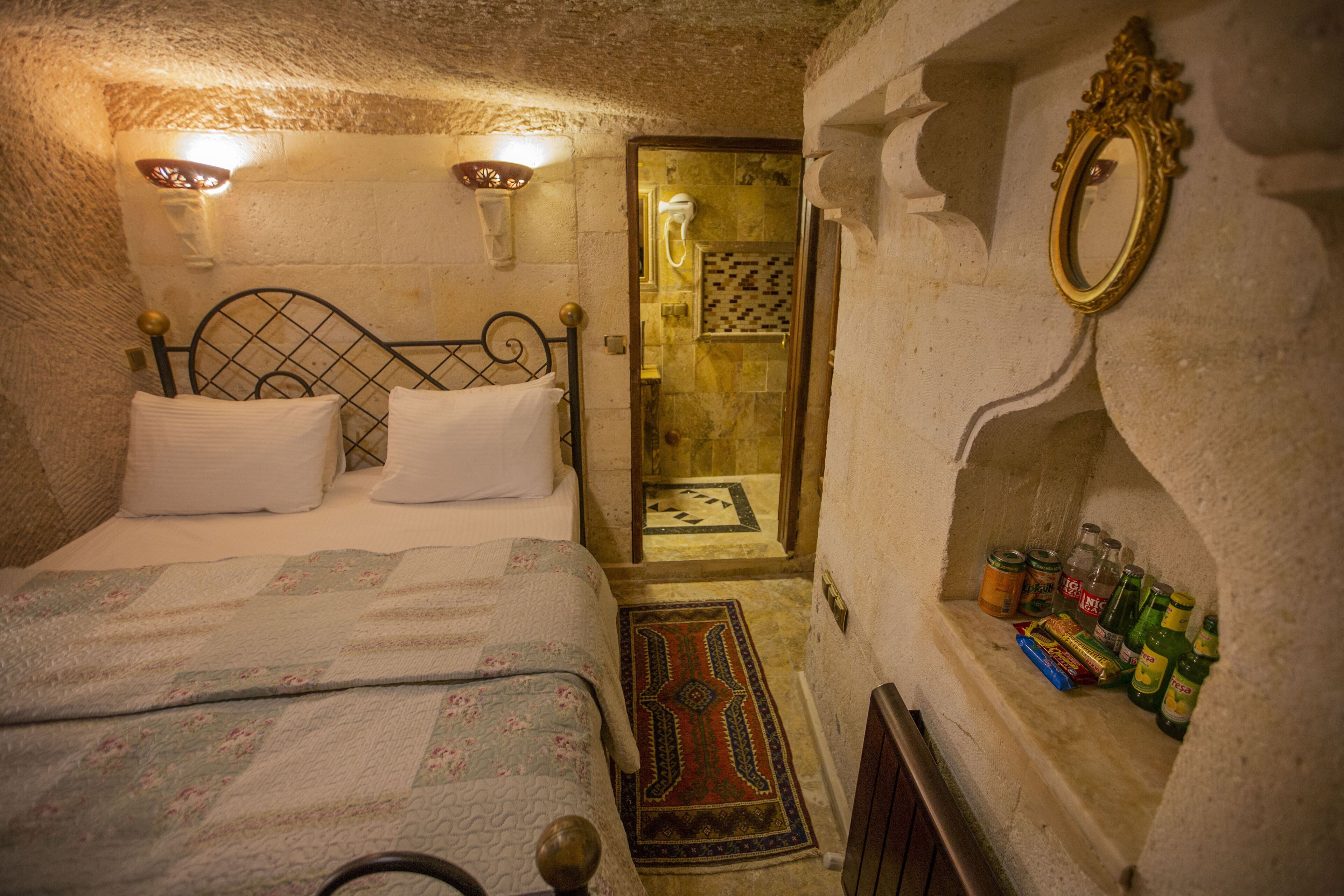 cave room | 1 bedroom, minibar, soundproofing, free wifi
