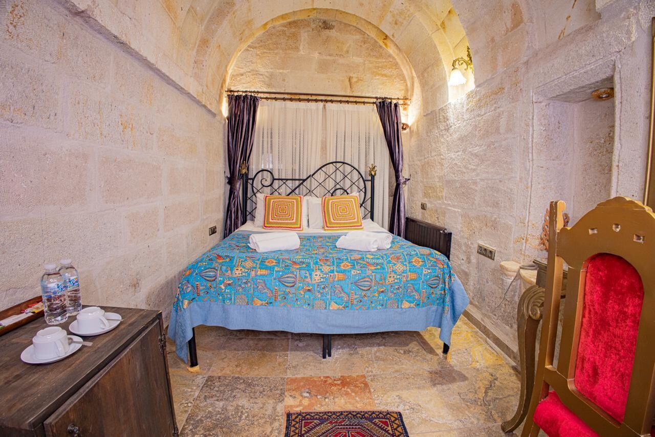 Minibar, soundproofing, free WiFi, bed sheets