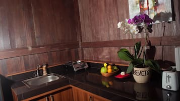 Premier Villa with Hill View | Private kitchen | Fridge, coffee/tea maker, electric kettle, toaster