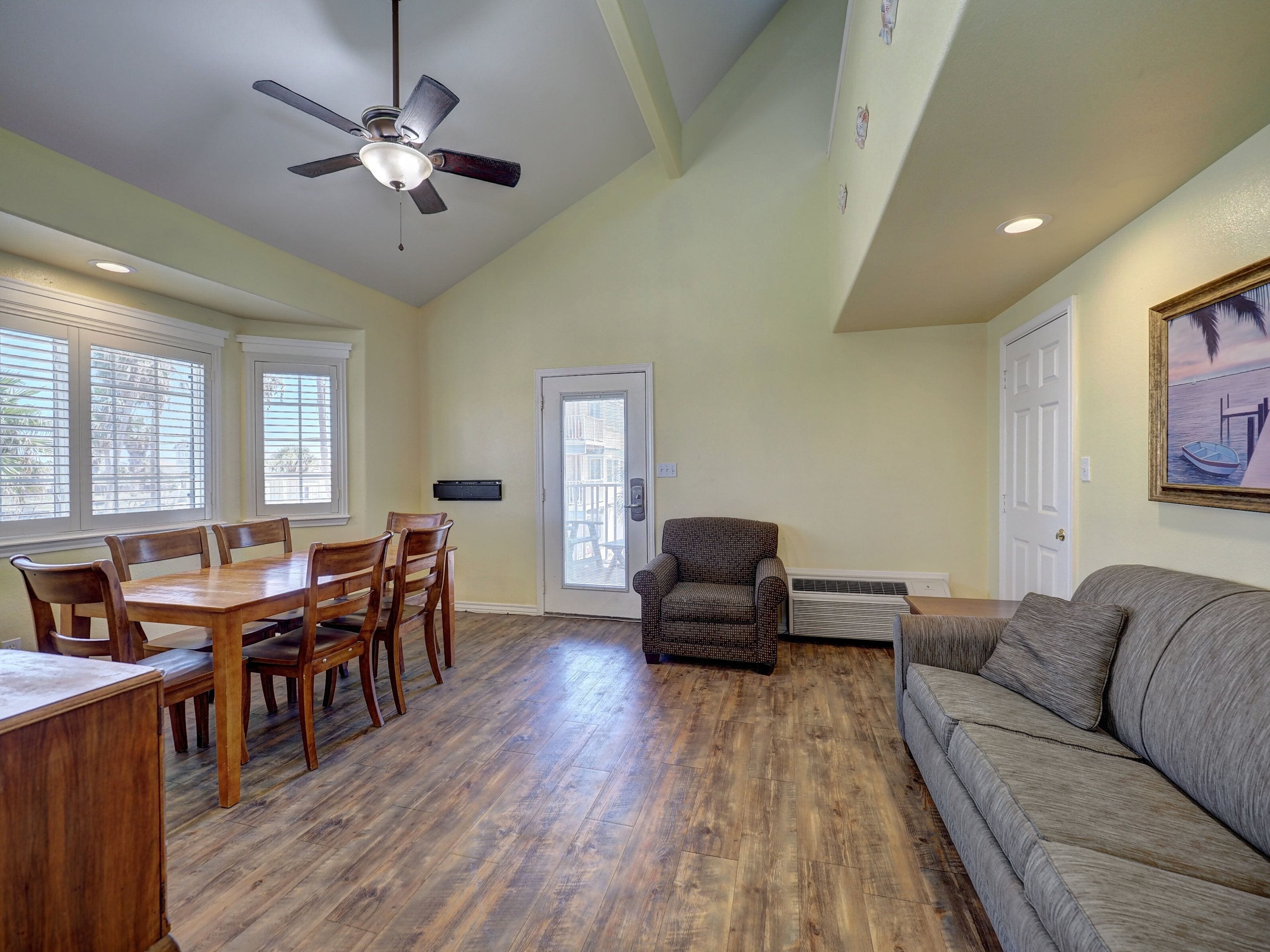 Individuelt innredet, strykejern/-brett, wi-fi (inkludert) og sengetøy