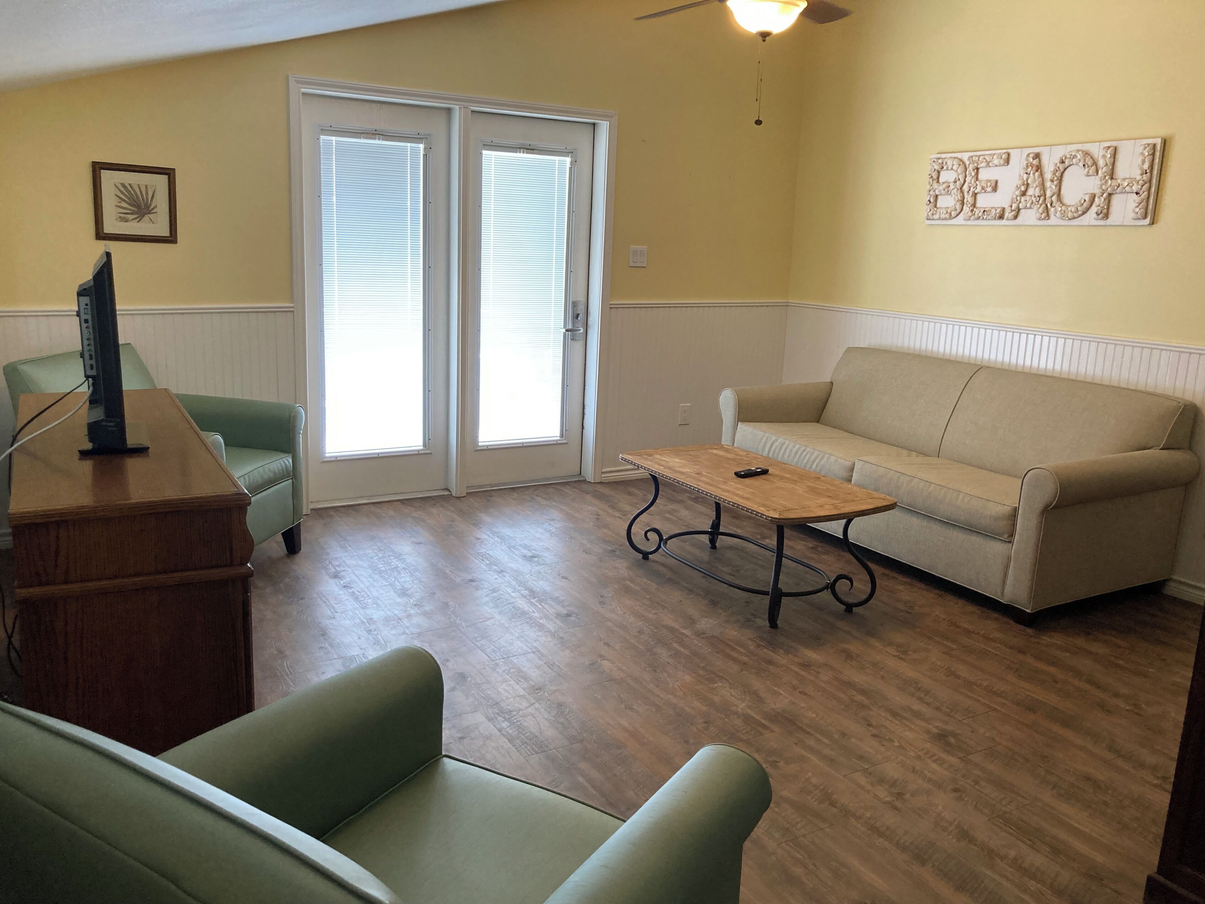 45-inch tv with cable channels