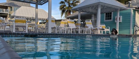 2 outdoor pools, open 9:00 AM to midnight, pool loungers