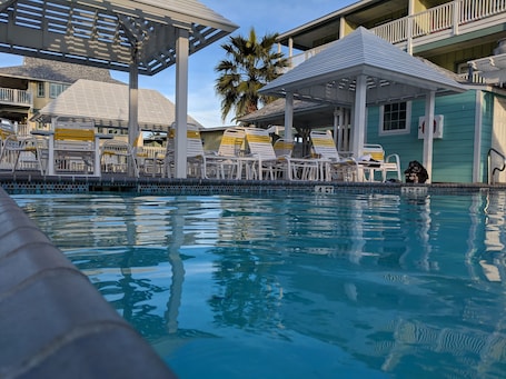 2 outdoor pools, open 9:00 AM to midnight, free cabanas, sun loungers