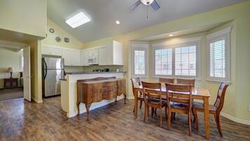 Individueel gemeubileerd, een strijkplank/strijkijzer, gratis wifi