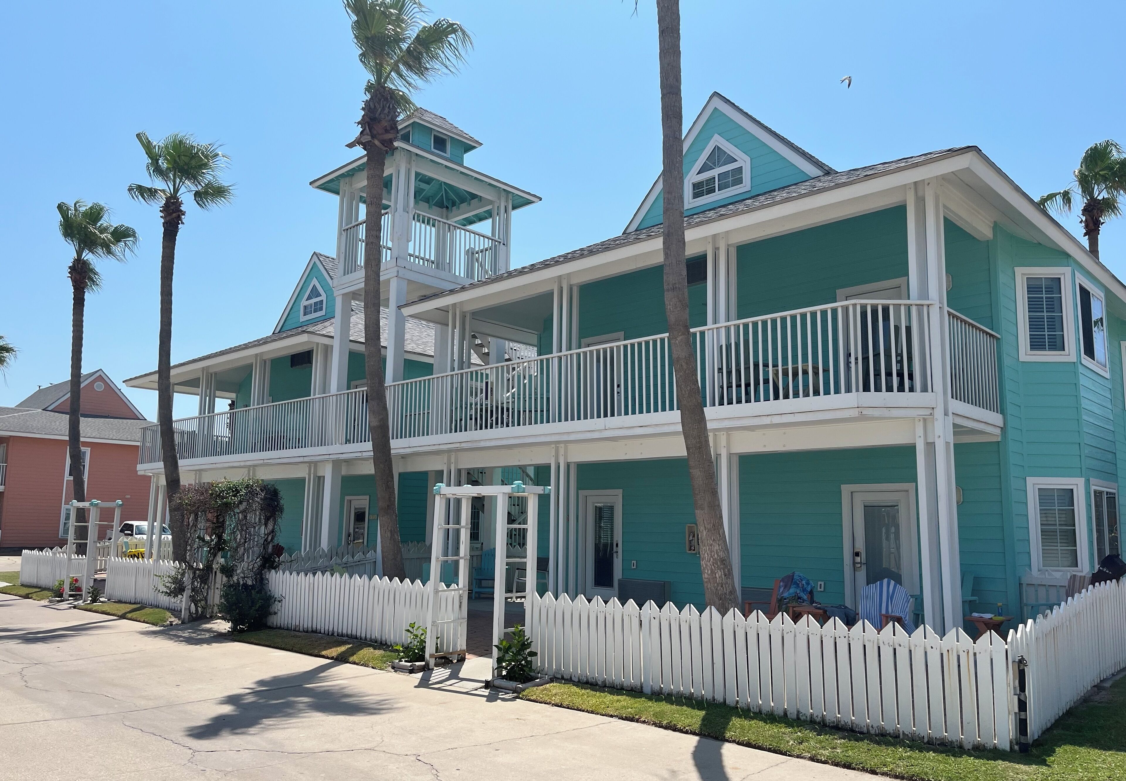 junior suite, multiple beds | street view