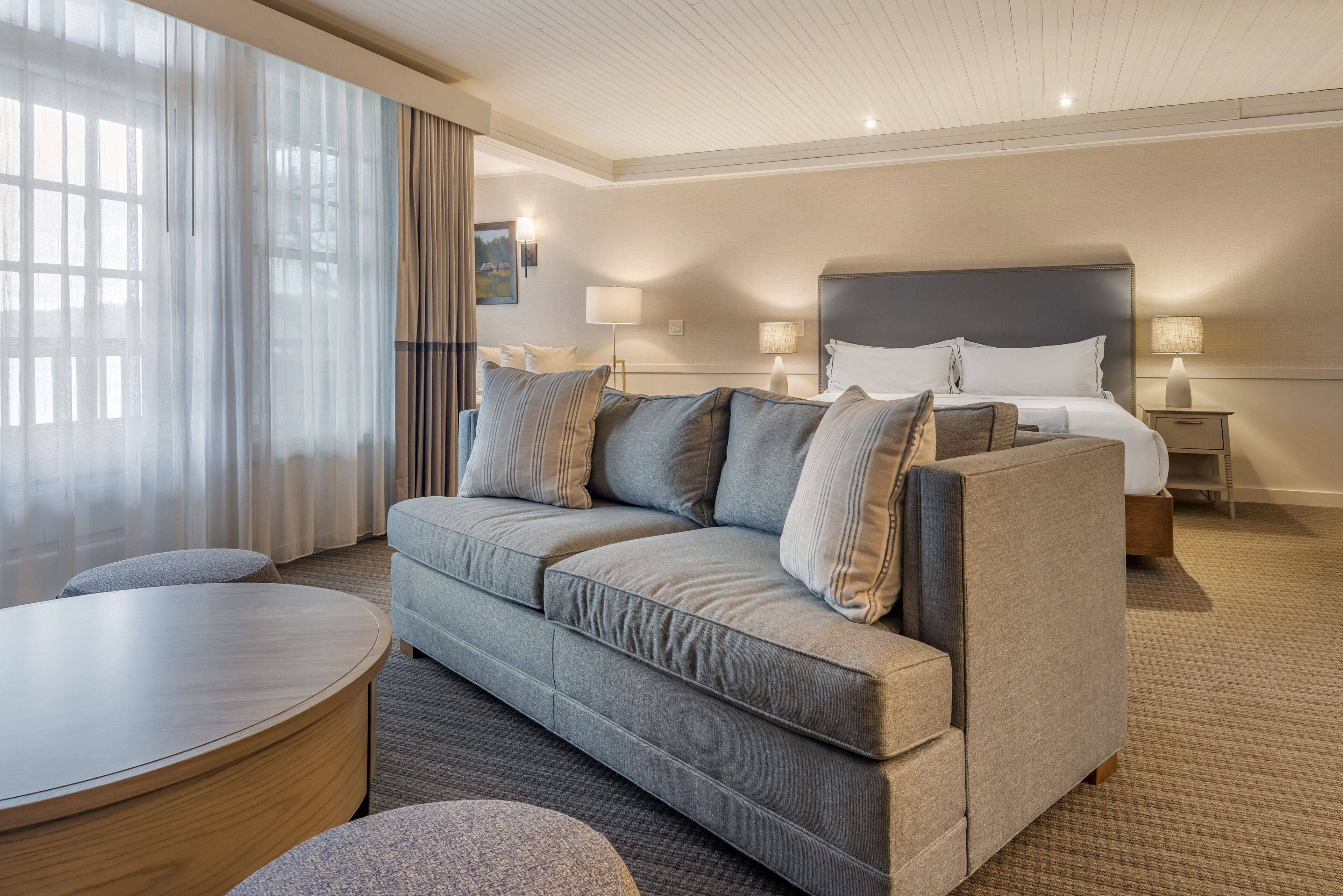 1 bedroom, individually decorated, individually furnished, soundproofing