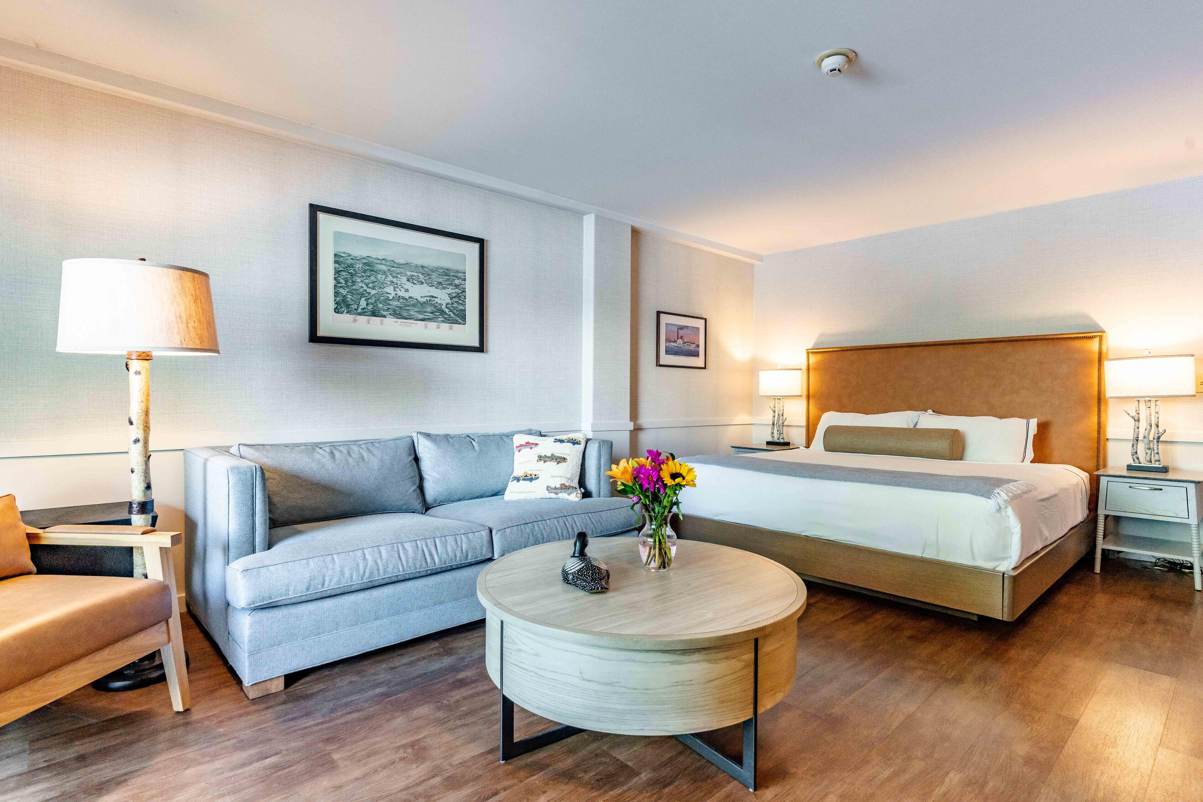 Individually decorated, individually furnished, soundproofing