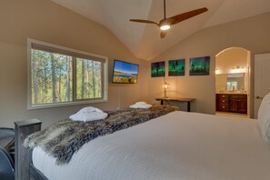 3 bedrooms, iron/ironing board, travel crib, WiFi